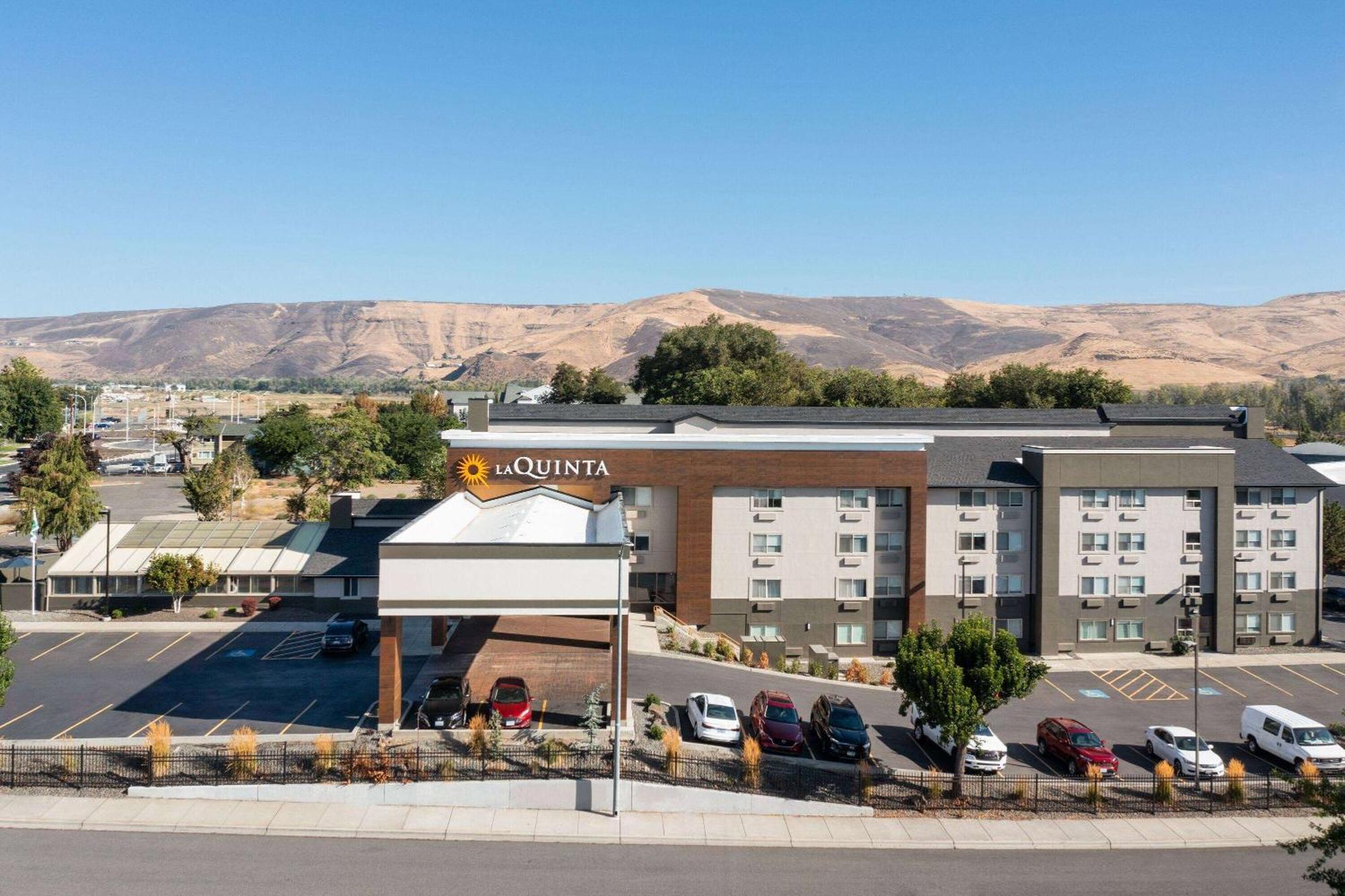 La Quinta Inn & Suites By Wyndham Yakima Downtown Екстер'єр фото
