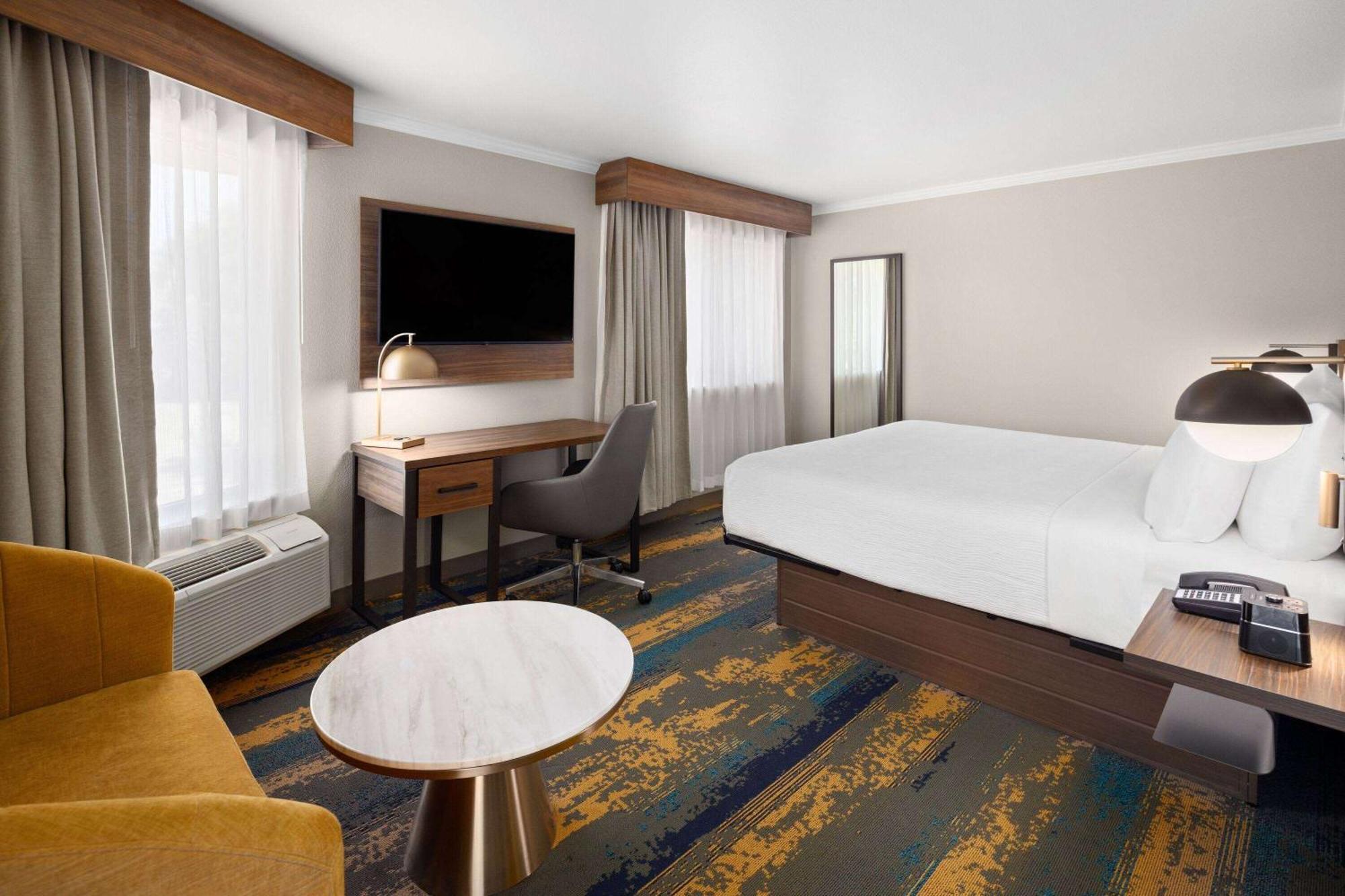 La Quinta Inn & Suites By Wyndham Yakima Downtown Екстер'єр фото