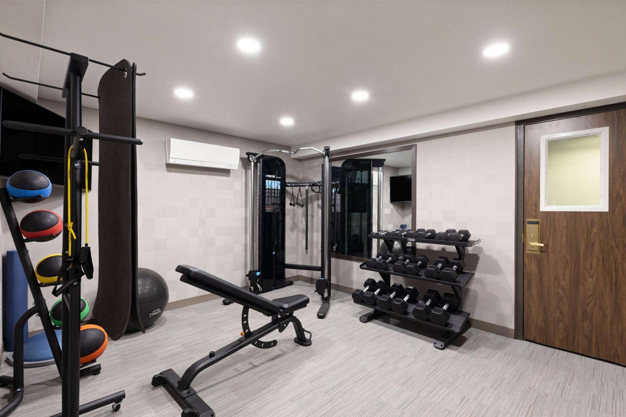 La Quinta Inn & Suites By Wyndham Yakima Downtown Екстер'єр фото